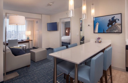 Downtown Baltimore Hotel | Residence Inn by Marriott Baltimore at The Johns Hopkins Medical Campus