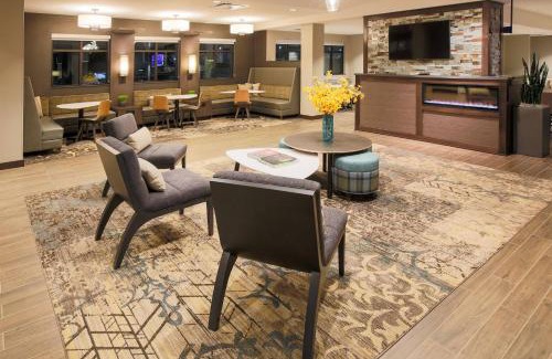 Buechel Hotel | Residence Inn by Marriott Louisville East/Oxmoor