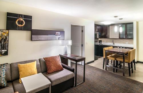 Rapid City Hotel | Residence Inn by Marriott Rapid City