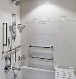 Hough Hotel | Residence Inn by Marriott Cleveland University Circle/Medical Center