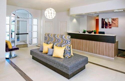 Park Shore Hotel | Residence Inn by Marriott Naples