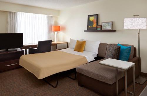 Etobicoke Hotel | Residence Inn by Marriott Toronto Airport