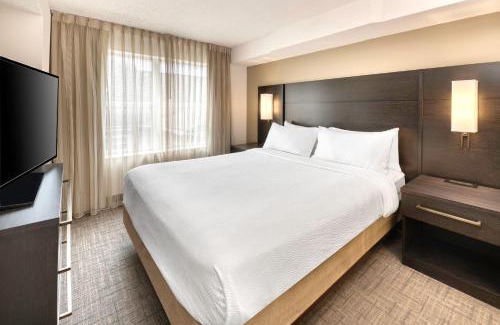 Whitby Hotel | Residence Inn by Marriott Whitby
