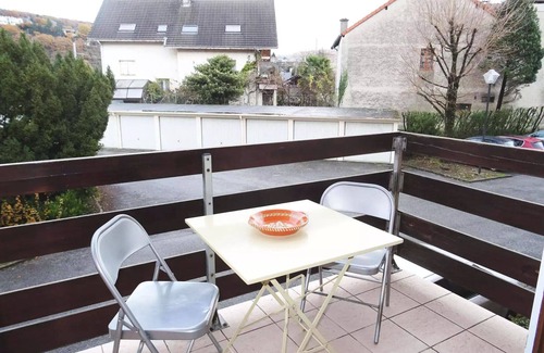 Aix-les-Bains Apartment | Residence La Baie De Memard - Ideally located on the banks of Lake Aix les Bains!