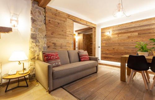 Courmayeur Apartment | Residence Le Grand Chalet