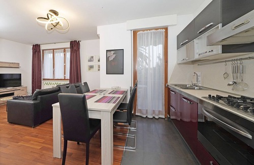 Toscolano Maderno Apartment | Residence Mimosa PT/2 by Wonderful Italy