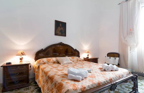 Novoli House | RESIDENCE SALENTO: FREE PARKING, FREE WI-FI, 4 BEDROOM, 2 BATHS
