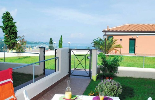 Cogoleto Apartment | Residence Villa Beuca Cogoleto Two-room Apartment 3 Pax