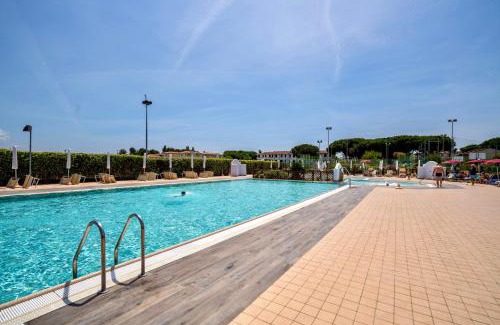 Vada Apartment | Residence with swimming pool in Mazzanta just 600 meters from the beach