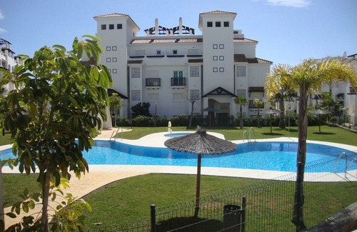 San Luis de Sabinillas Apartment | Residencial Duquesa 2108 Costa del Sol