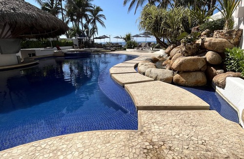 Boulevard Barra Vieja Apartment | Residencial Familiar con Jacuzzi Exclusivo y Playa Privada!