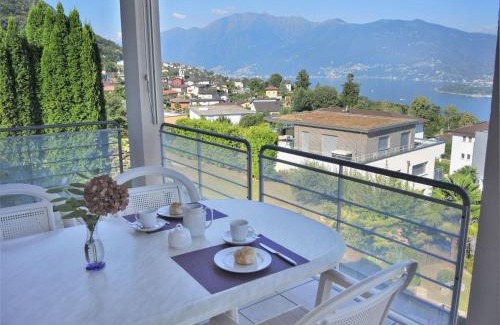 Piazzogna Apartment | Residenza al Castagno Duplex by Fewotessin