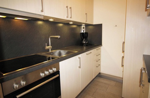 Sils-Maria Apartment | Residenza Lagrev - 2 room flat no. 012 - type 21A - raised ground floor - south