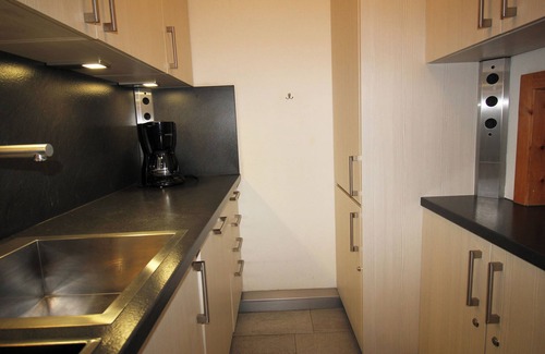 Sils-Maria Apartment | Residenza Lagrev - 2 room flat no. 012 - type 21A - raised ground floor - south