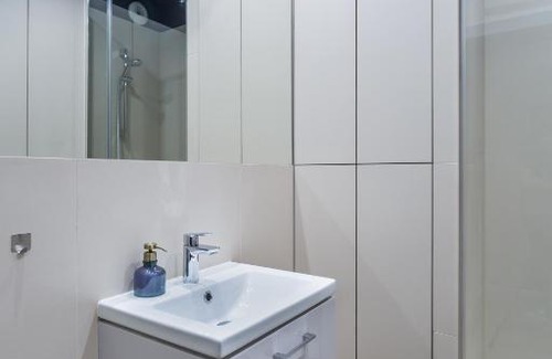 Bialystok Apartment | ResiNest Apartamenty Butikowa Kamienica M40