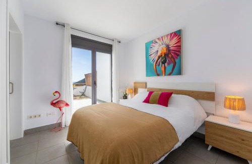 Playa Macenas Apartment | Resort Macenas # Confort y relax # TV60 # Apartamento #Cuna