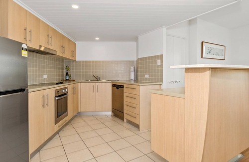 Kingscliff Apartment | Resort on the Beach 2214 15 with resort Pool