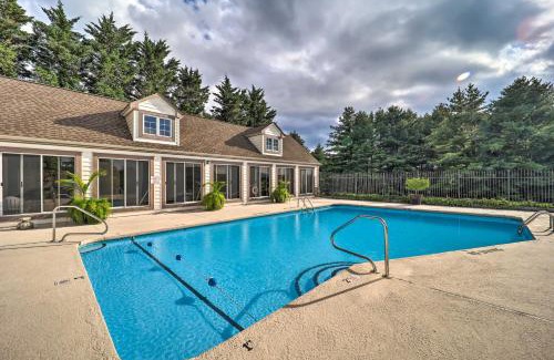 Roaring Gap Apartment | Resort Retreat with Pool and Impressive Golf Vistas!