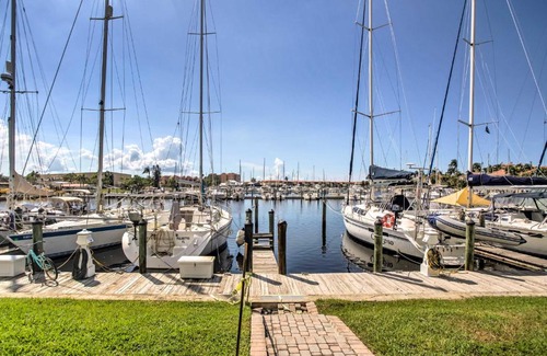 Burnt Store Marina Apartment | Resort-Style Condo with Pool 19 Miles to Fort Myers