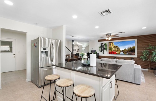 Chandler House | Resort style home Pampa Oasis with heated hot tub, pool, and billiards