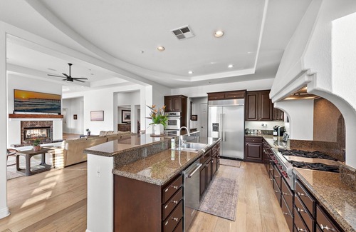 Fallbrook House | Resort Style Home With Luxury Amenities - Lighted Pool, Tennis Pickleball Court