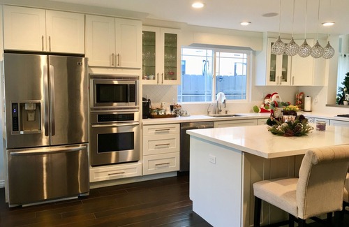 Mira Mesa House | Resort style house centrally located w/Zen backyard and putting green