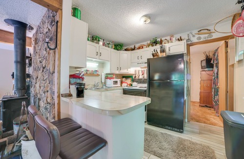 Elmira Cabin | Resort-Style Perks - Cabin in Lakes of the North!