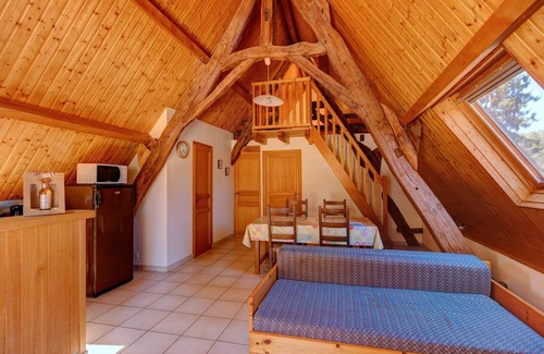 Gourdon House | RESOULES I - 2 stars, swimming pool, charm and nature