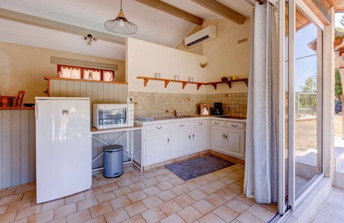 Gourdon House | RESOULES II - 1 star, swimming pool, nature