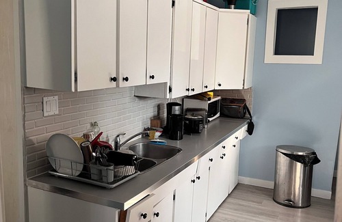 Winnipeg House | Rest and refresh at this central location
