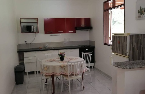 Les Abymes House | Rest and relaxation in nature (2/2)