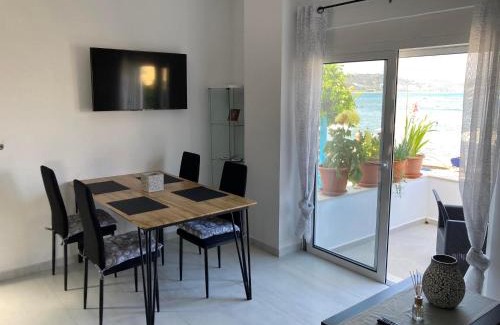 Faliraki Apartment | Restaurant Maria Suites SunRise