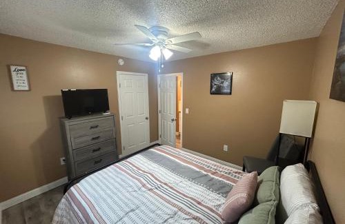 Bullhead City Apartment | Restful hangout
