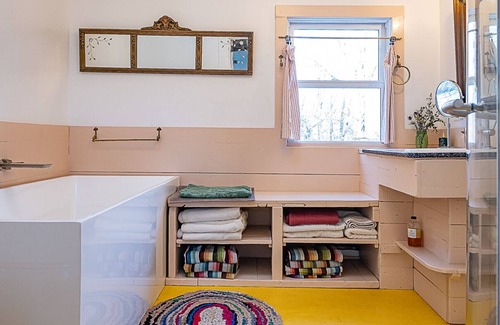 New Marlborough Cottage | Restored cottage in pastoral village