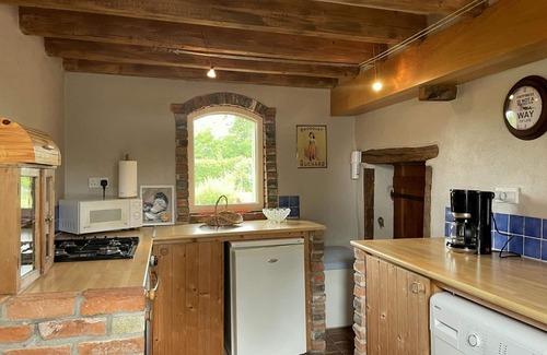 Lurcy-Levis Cottage | Restored farmhouse with air conditioning and garden