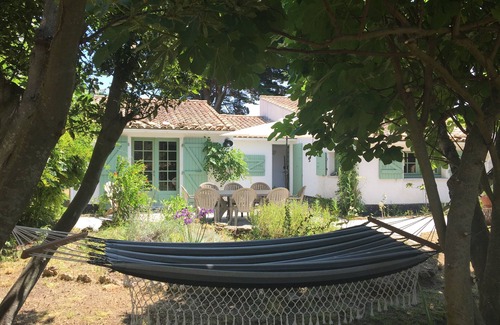 Les Portes-en-Re House | Retaise house 8p, 200m from the beach, near the village