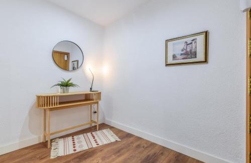 Adelfas Apartment | Retiro VIII - Estilo urbano en el corazón de Madrid