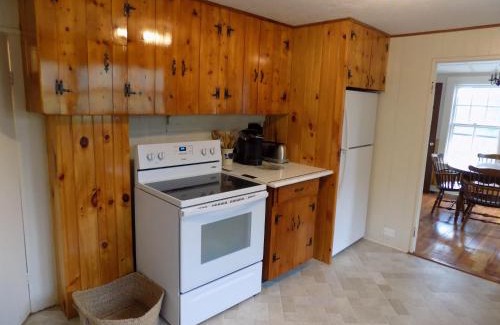 Ellisville House | Retreat Cottage