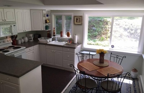 Naples House | Retreat of falling waters