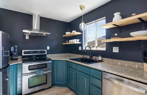 Utah County House | Retreat on 153 acres starting at a river and ending in a canyon, come have fun!