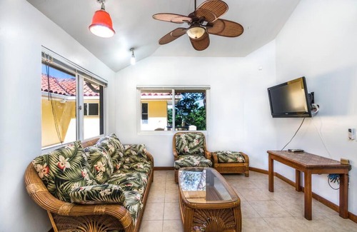Mud Hole Apartment | Retreat on the Sea - Serenity House