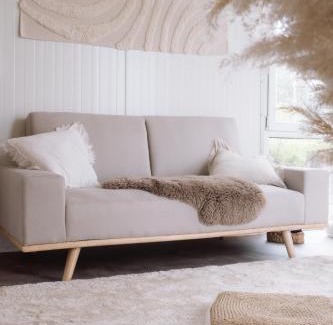 Lith Bed & Breakfast | RetreatBoat Ibiza