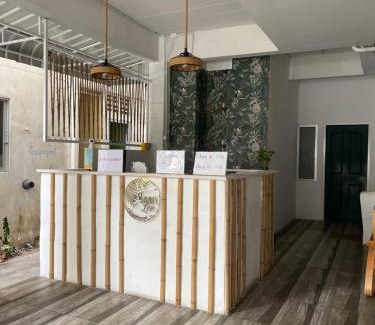 Jomtien House | Retro guesthouse