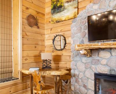 Chatham-Kent Hotel | Retro Suites Hotel