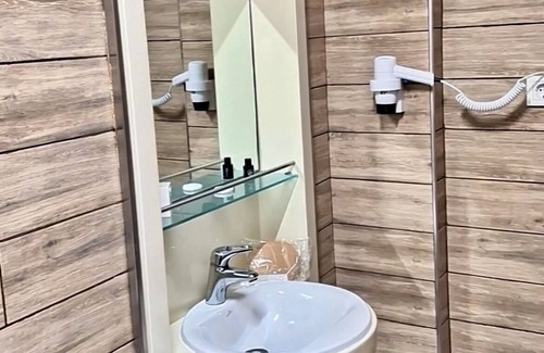 Foca Hotel | Reva Miami Hotel Restaurant SPA