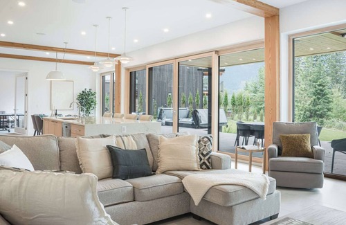 Revelstoke House | Revelstoke - Camozzi Chalet