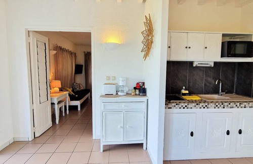 Sainte-Anne Cabin | Rêves de Soleil: Sweet Sunset Lodge with panoramic sea view