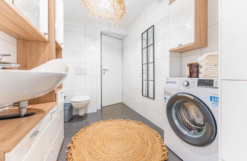 Krems an der Donau Apartment | revLIVING Forest Hill Residence Krems-Stein inklusive Parkplatz