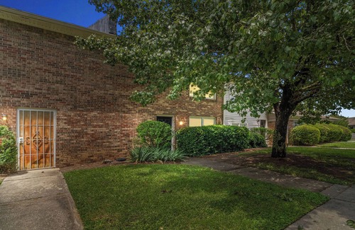 Ellenwood Apartment | Rex Townhomes 2421A I Spacious 2 Bed 2.5 Bath