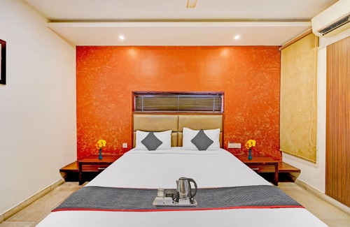 Royapettah Hotel | RG Suites Royapettah